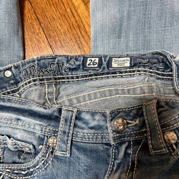 Miss Me Boot Cut Jeans Low Rise Stretch Rhinestone Distressed Womens Size 26x31 - Picture 11 of 11